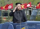 Severní Korea pi píleitosti 85. výroí zaloení své armády uspoádala...