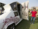 Palestinské svatební auto Popelka vzniklo smontováním díl z pti rzných voz.