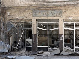 Zniený obchod v západním Mosulu. (6. dubna 2017)