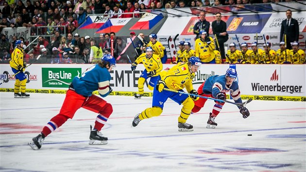 vdsk prnik eskm obrannm psmem v duelu Euro Hockey Tour v eskch Budjovicch
