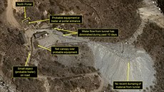 Kdyby Severokorejci vechna svá dla, kanony a raketomety rozestavli podél demilitarizované zóny na hranici s Jiní Koreou, stál by kadých dvanáct metr jeden systém.