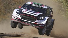 Elfyn Evans natrati Argentinské rallye. Elfyn Evans natrati Argentinské rallye.