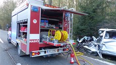 Nehoda dvou vozidel na Blanensku si vyádala ti lidské ivoty (22. dubna 2017).