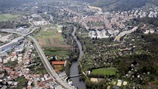 Letecký pohled na Brno. Řeka Svratka a Jundrov. Letecký pohled na Brno. Řeka Svratka a Jundrov.