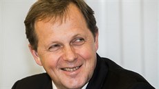 Petr Dvořák obhájil post ředitele České televize. (26. dubna 2017) Petr Dvořák obhájil post ředitele České televize. (26. dubna 2017)