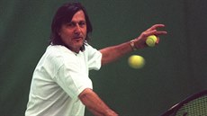 Bývalá rumunská tenisová hvzda  Ilie Nastase.