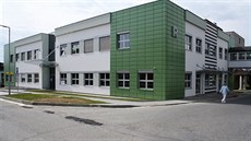 Do nového pavilonu R šumperské nemocnice už se začala stěhovat různá... Do nového pavilonu R šumperské nemocnice už se začala stěhovat různá...