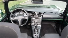 Dvoumístný Fiat Barchetta je velice pohledným kabrioletem, i kdy u má v...