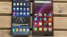 Smartphony se v poslední době snaží doslova ztratit rámečky okolo displeje.... Smartphony se v poslední době snaží doslova ztratit rámečky okolo displeje....