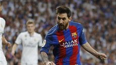 TREFIL A VYROVNAL. Lionel Messi z Barcelony srovnává skóre ve lágru panlské...