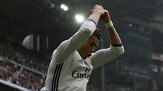 TRADINÍ OSLAVA. Cristiano Ronaldo se v dresu Realu Madrid raduje z gólu v...