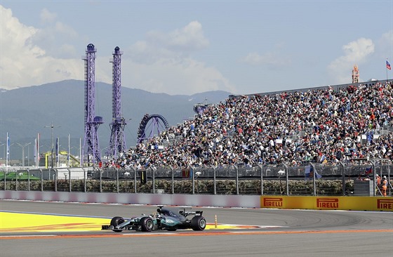 Lewis Hamilton z Mercedesu ve Velké cen Ruska