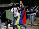 Ve Venezuele pokraují masové protesty proti prezidentovi Nicolási Madurovi (4....