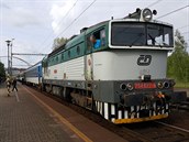 Mezi Ostravou, Frýdkem-Místkem a Frenštátem pod Radhoštěm stále jezdí dieslové... Mezi Ostravou, Frýdkem-Místkem a Frenštátem pod Radhoštěm stále jezdí dieslové...