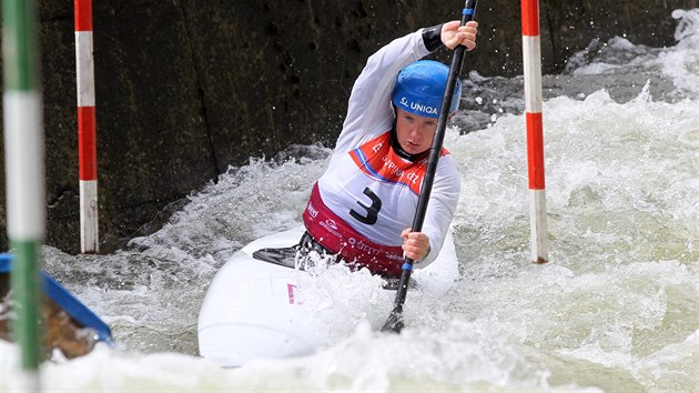 tpnka Hilgertov bhem eskho pohru vodnch slalom