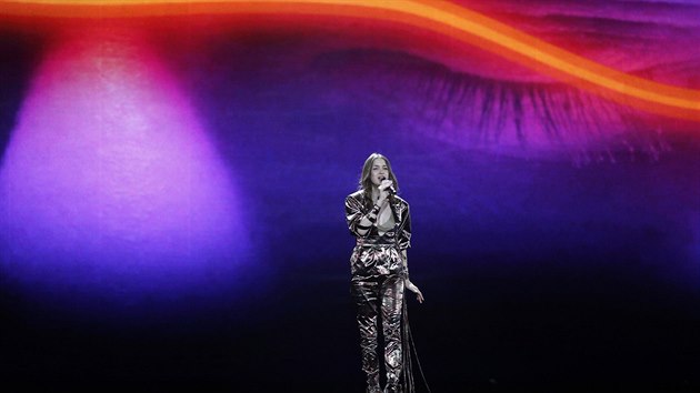 Martina Brta bhem zkouek na semifinle leton Eurovision Song Contest (8. kvtna 2017).