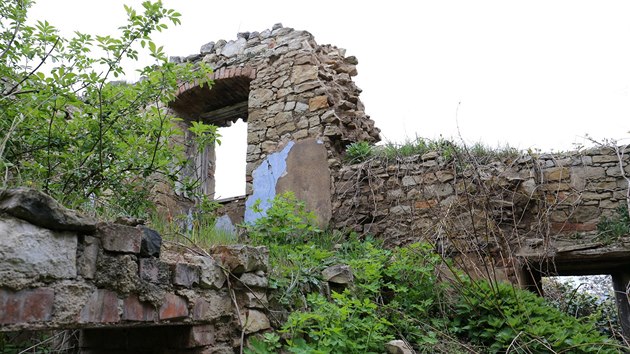 Ruiny Mederhausu.