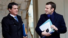 Manuel Valls (vlevo) a Emmanuel Macron Manuel Valls (vlevo) a Emmanuel Macron