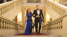 Gabriela Koukalová přichází na slavnostní galavečer v doprovodu manžela Petra. Gabriela Koukalová přichází na slavnostní galavečer v doprovodu manžela Petra.