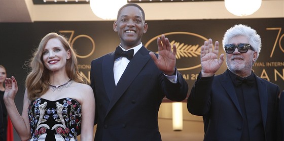 V porot Cannes se seli herci Jessica Chastainová a Will Smith, pedsedá jim...