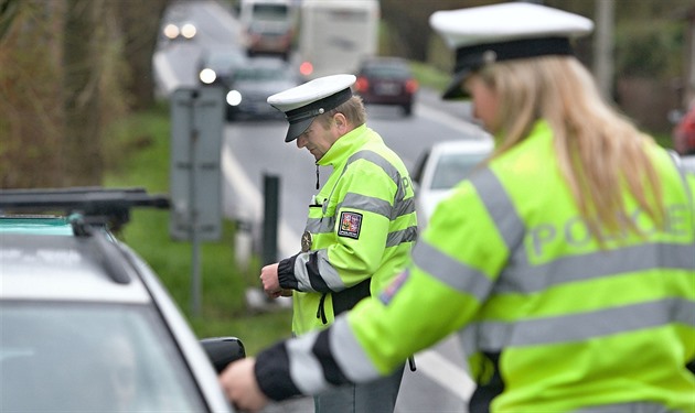 policie velikonoce idi alkohol kontrola