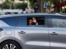 Emmanuel Macron pijídí na inauguraci v Renaultu Espace