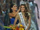 Francouzka Iris Mittenaere se stala Miss Universe pro rok 2017. Korunku...