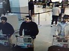 Tři ze strůjců útoku na bruselské letiště v březnu 2016 na záběru bezpečnostní... Tři ze strůjců útoku na bruselské letiště v březnu 2016 na záběru bezpečnostní...