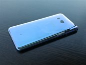 HTC U11