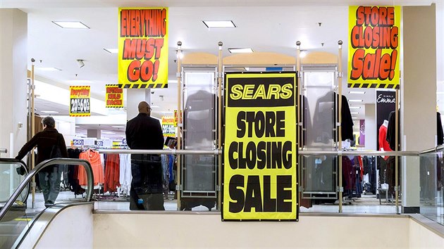 Vprodej ped uzavenm newyorskho obchodu Sears