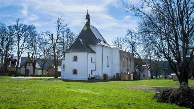 Dominanta kostela se na jae 1999 ztila. Dnes torzo pamtky postupn obnovuje rakousk spolek Bucherser-Heimatverein.