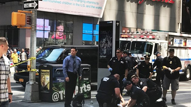 Na nmst Times Square v New Yorku najel vnov automobil do lid. (18. 5. 2017)