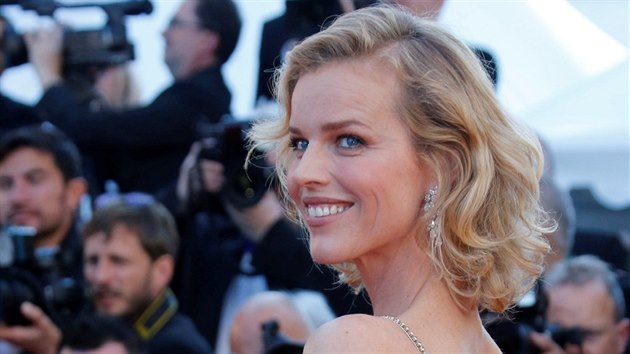 Eva Herzigov (Cannes, 17. kvtna 2017)