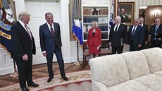Setkání amerického prezidenta Donalda Trumpa s ruskými představiteli v Bílém... Setkání amerického prezidenta Donalda Trumpa s ruskými představiteli v Bílém...