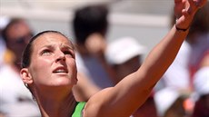 Karolína Plíšková při podání v utkání 2. kola na turnaji v Římě. Karolína Plíšková při podání v utkání 2. kola na turnaji v Římě.