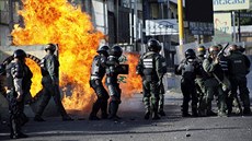 Protesty svírají Venezuelu mnoho týdn (10. kvtna 2017)