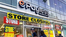 Až 400 amerických poboček obchodů s obuví Payless bude uzavřeno. Až 400 amerických poboček obchodů s obuví Payless bude uzavřeno.