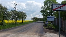 Opravovaný úsek začíná hned za koncem obce Časy. Opravovaný úsek začíná hned za koncem obce Časy.