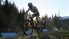 Richard Holec v short tracku v Novém Mst na Morav.