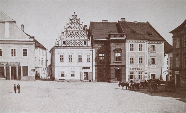 Táborské ikovo námstí kolem roku 1870.