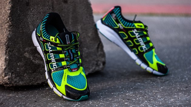 TEST: Tempovka Speed 5 je další povedenou novinkou ze stáje Salming TEST: Tempovka Speed 5 je další povedenou novinkou ze stáje Salming