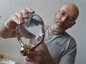 Karlovarská sklárna Moser letos už po sedmnácté vyrábí ceny pro karlovarský... Karlovarská sklárna Moser letos už po sedmnácté vyrábí ceny pro karlovarský...