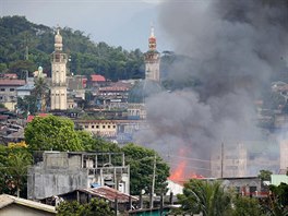 Filipnsk msto Marawi, kde armda bojuje s islamisty. (29. kvtna 2017)