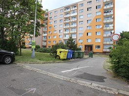 V noci na sobotu byl v Chomutov zastelen mu, kter autem najdl do lid...