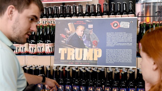 Lvovsk pivovar Pravda nabz pivo znaky Trump.