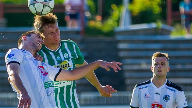 Momentka z ligovho utkn Hradec Krlov - Bohemians.