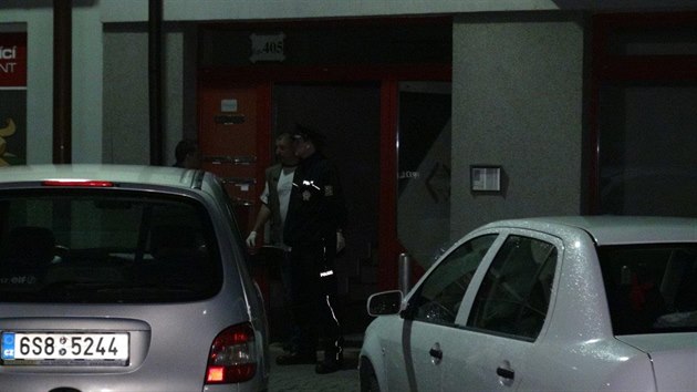 Dcera v Kladn pobodala svoji matku, policie ppad proetuje jako pokus o vradu (24.5.2017).