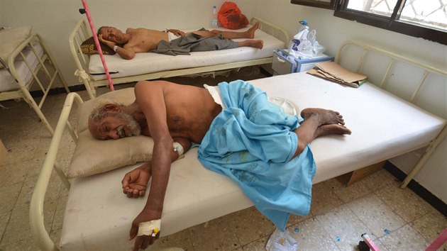 V Jemenu se  cholera, zdravotnickch zazen v zemi je vak kvli vlce nedostatek. Za necel msc v zemi na choleru zemelo 315 lid. (14. kvtna 2017)