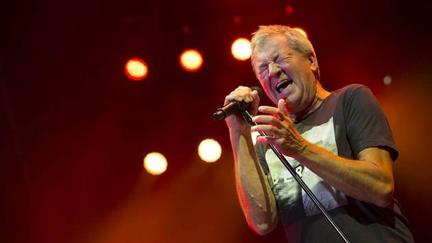 Deep Purple (O2 arena, Praha, 22. kvtna 2017)