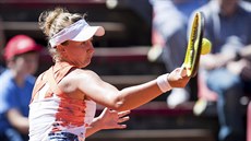 Barbora Krejčíková returnuje v semifinále turnaje v Norimberku. Barbora Krejčíková returnuje v semifinále turnaje v Norimberku.